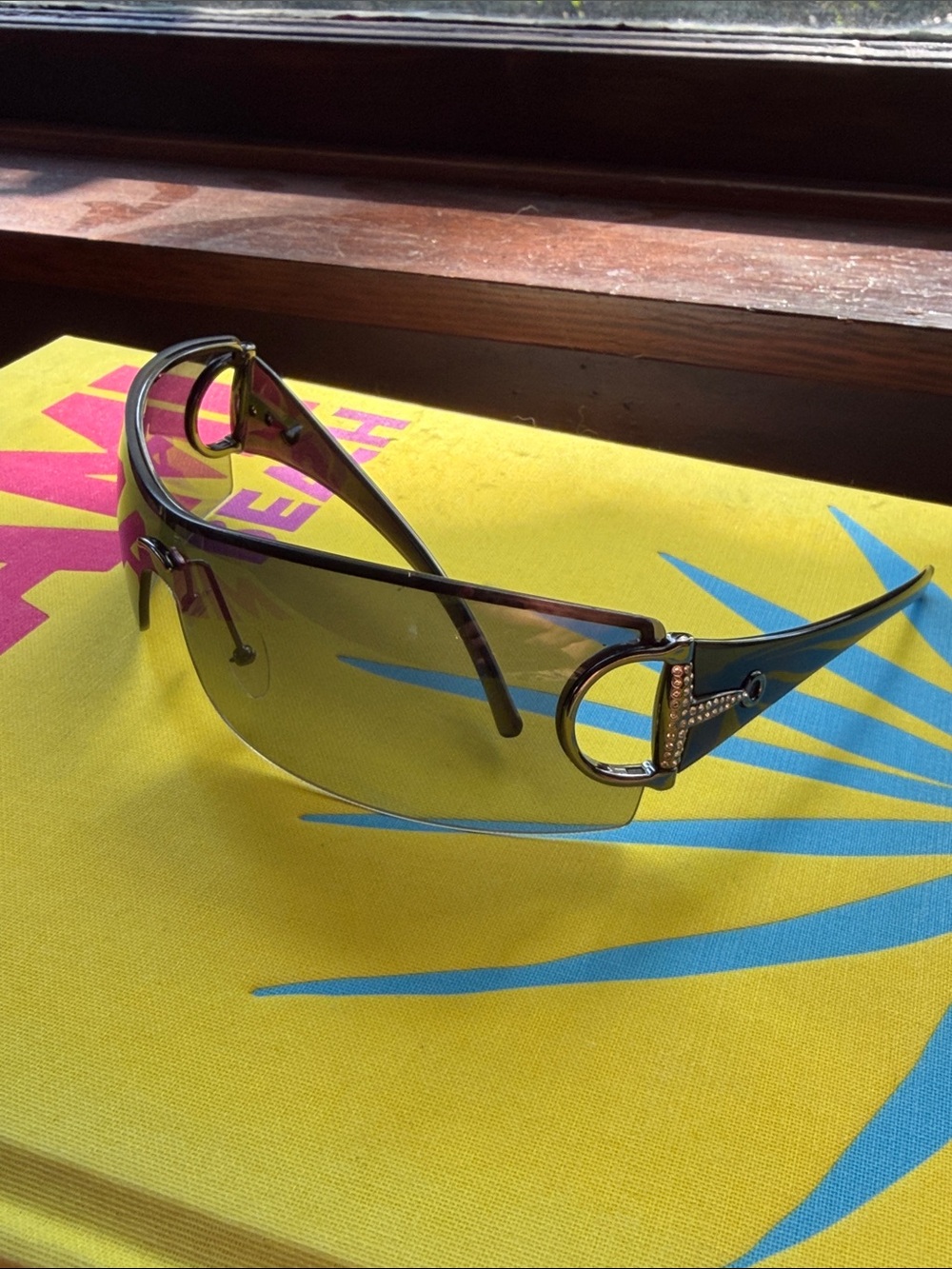GUCCI vintage shield glasses with rhinestones
